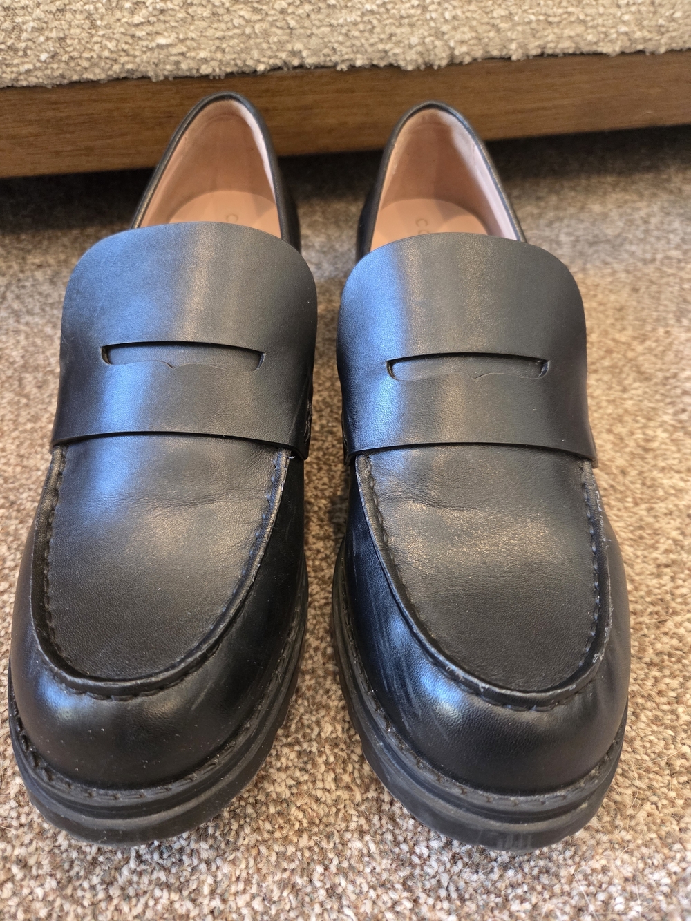 Cole Haan Camea Chunky Bottom Classic Black Leather Womens Penny Loafers Size 8B